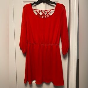 M Red dress with cutout back